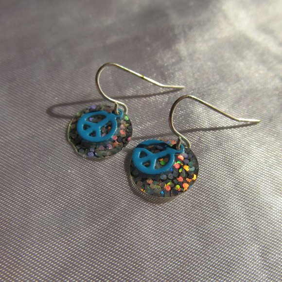 🌈Deal! Rainbow Earring Pack🌈 - Picture 3 of 4